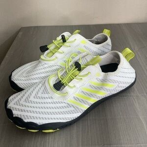 Barestep Barefoot Water Resistant Flexible Activ Sneaker Women Size 43/US11-12.5